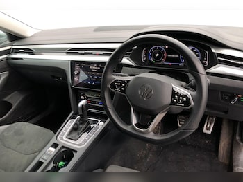 Used Volkswagen Arteon 2022 for sale - 77862874: Photo