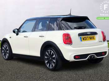 Used MINI Hatch 2017 for sale - 74939400: Photo