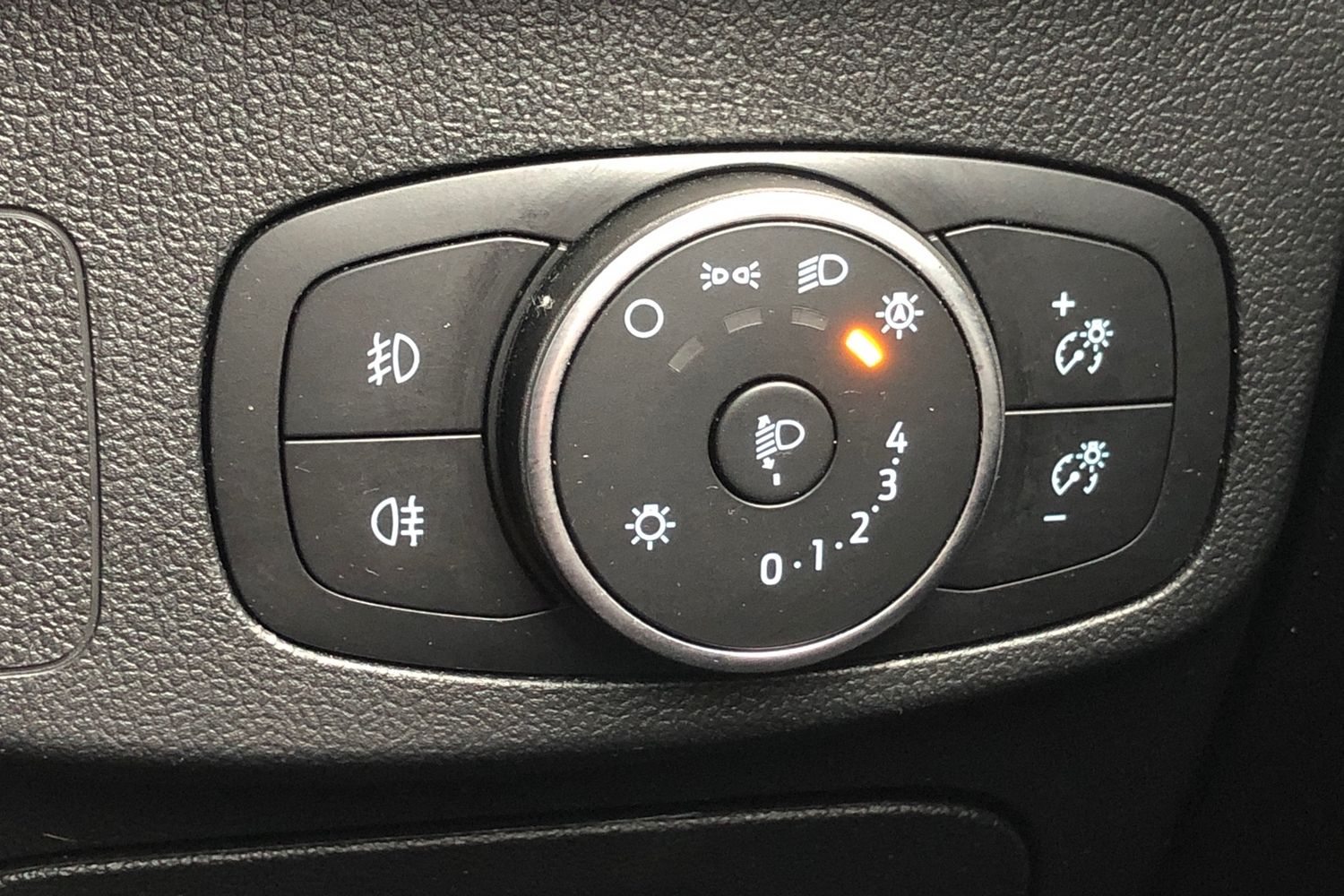 Used Ford Focus 2020 for sale - 76798519: Photo 15