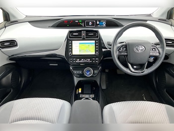 Used Toyota Prius 2021 for sale - 75604909: Photo