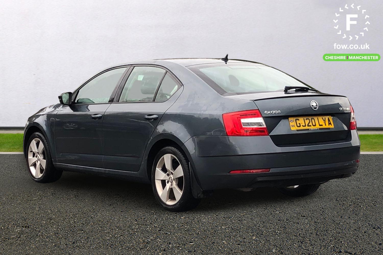 Used Skoda Octavia 2020 for sale - 76535185: Photo 2