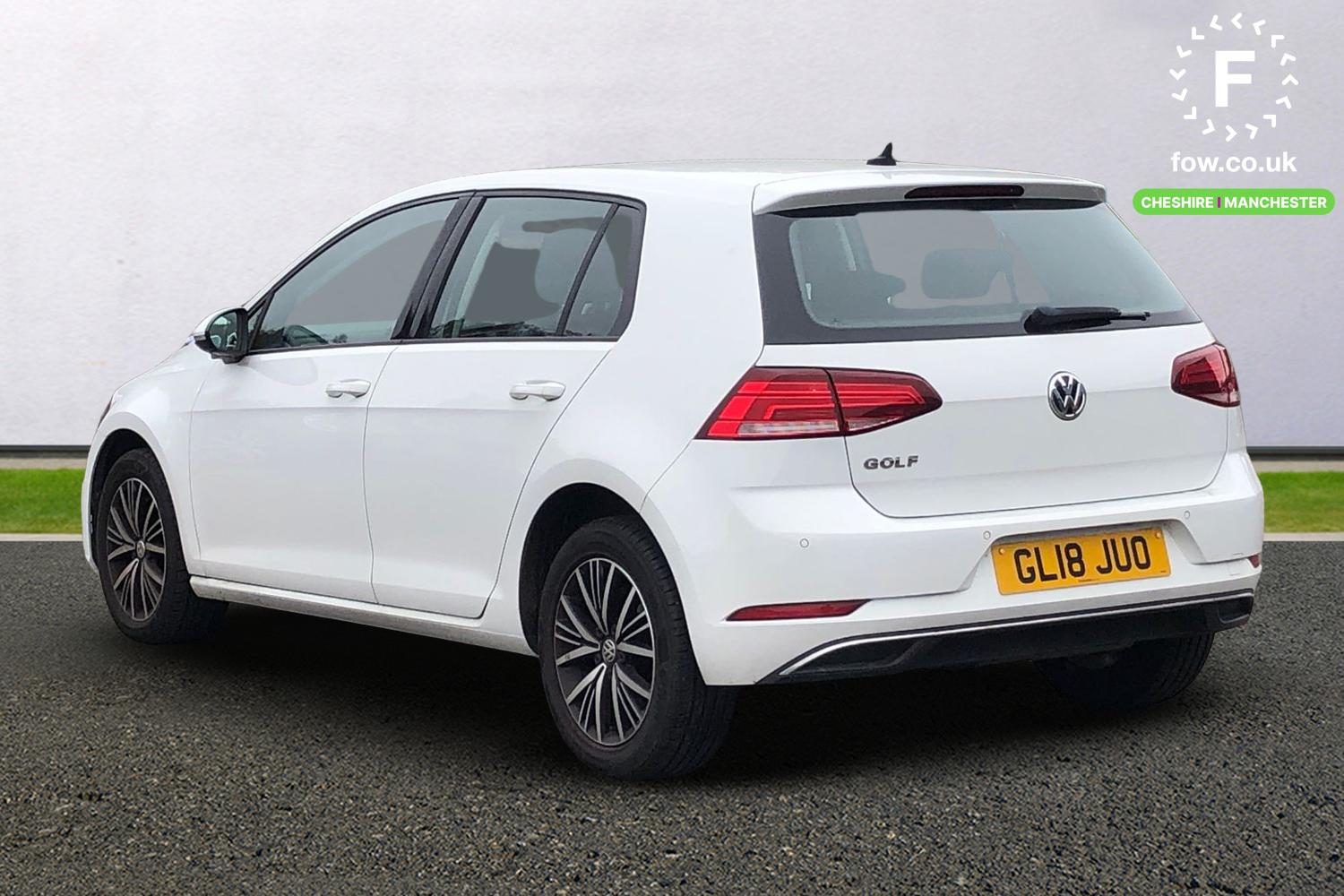 Used Volkswagen Golf 2018 for sale - 76115080: Photo 2