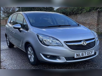 2017 - 1.4i 16V Life 5dr