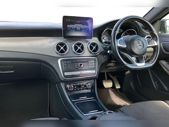 Used Mercedes-Benz GLA 2018 for sale - 78552180: Photo