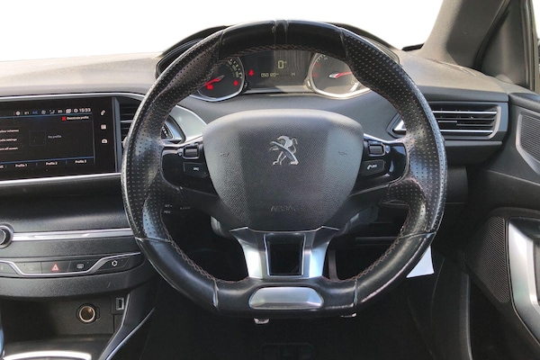Used Peugeot 308 2018 for sale - 75421931: Photo 3