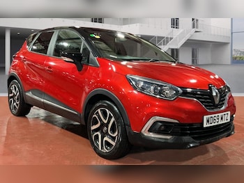 Used Renault Captur 2020 for sale - 77308787: Photo