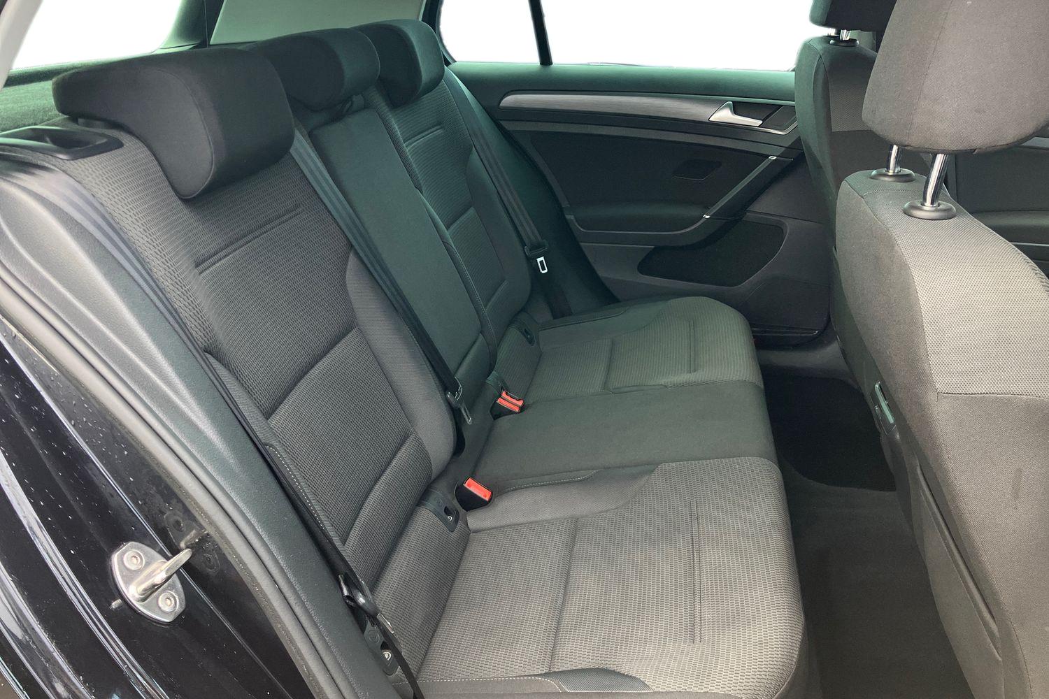 Used Volkswagen Golf 2020 for sale - 76902541: Photo 22