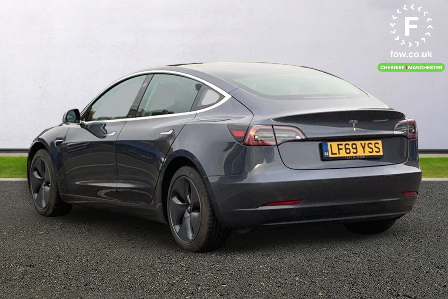 Used Tesla Model 3 2019 for sale - 76476137: Photo 2