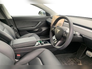 Used Tesla Model 3 2019 for sale - 76476137: Photo