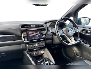 Used Nissan Leaf 2021 for sale - 76581755: Photo