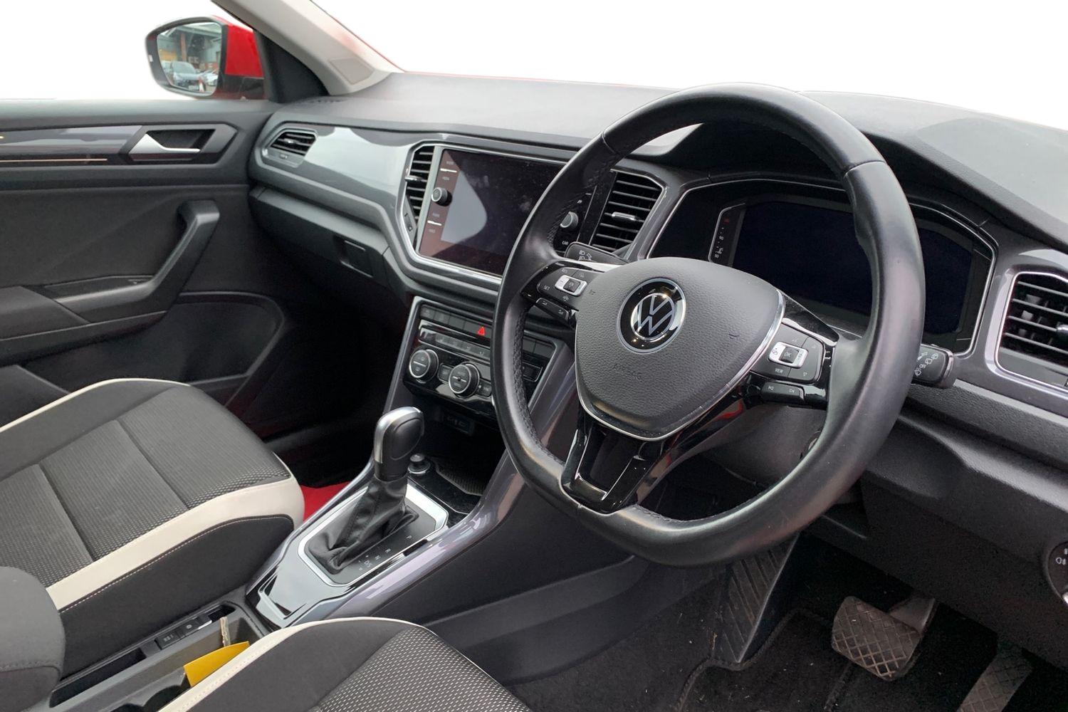 Used Volkswagen T-Roc 2021 for sale - 77527391: Photo 3