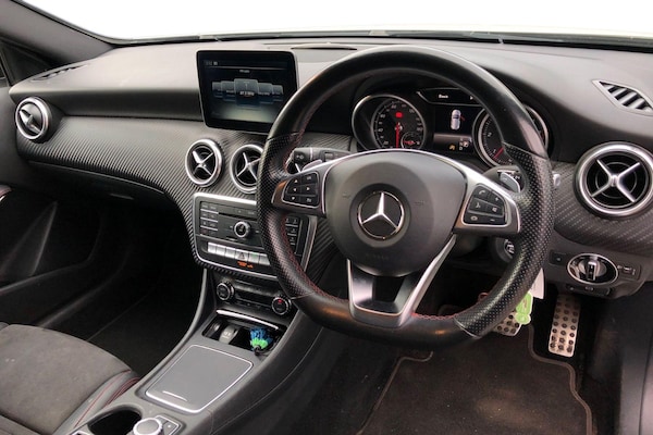 Used Mercedes-Benz A-Class 2016 for sale - 76186105: Photo 3