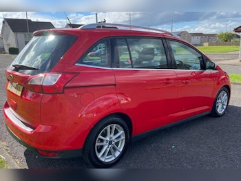 Used Ford Grand C-Max 2017 for sale - 78876191: Photo