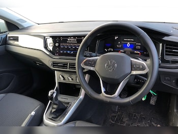 Used Volkswagen Polo 2024 for sale - 76503016: Photo