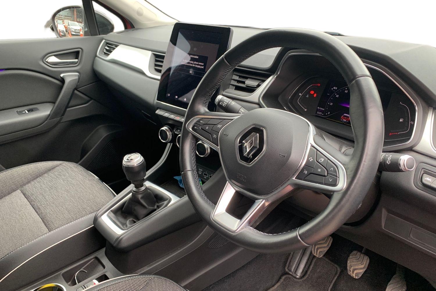 Used Renault Captur 2021 for sale - 78084125: Photo 3