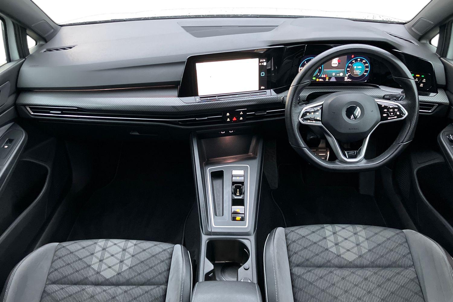 Used Volkswagen Golf 2020 for sale - 77527801: Photo 3