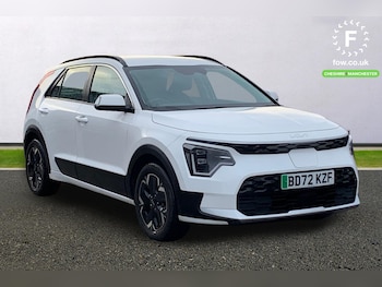 2022 - 150kW 2 65kWh 5dr Auto