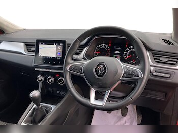Used Renault Captur 2021 for sale - 76133650: Photo 3