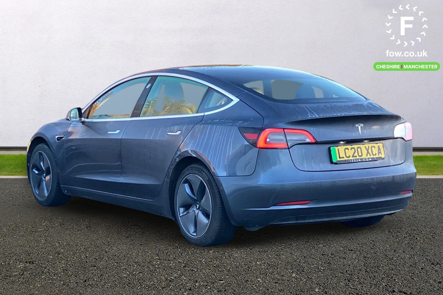 Used Tesla Model 3 2020 for sale - 76654396: Photo 2