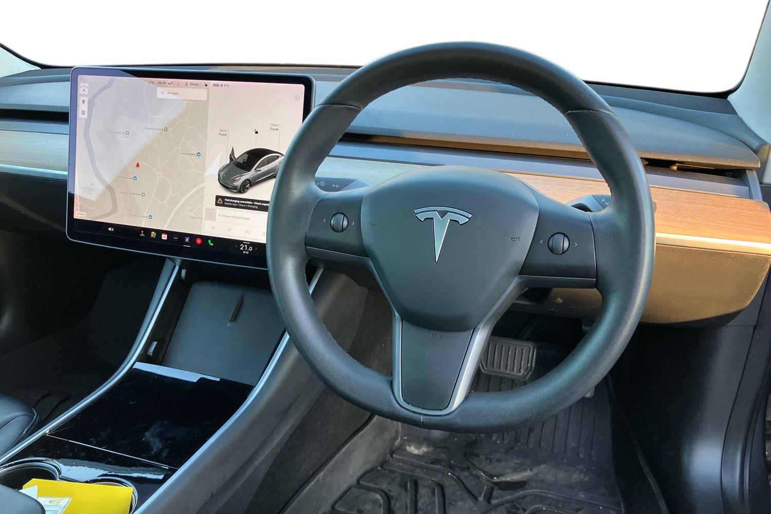 Used Tesla Model 3 2020 for sale - 76654396: Photo 3