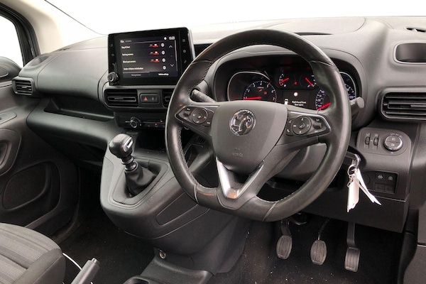 Used Vauxhall Combo Life 2022 for sale - 76236744: Photo 3