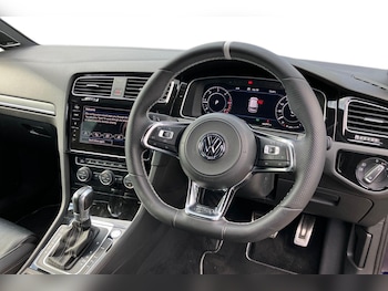 Used Volkswagen Golf 2018 for sale - 78079083: Photo