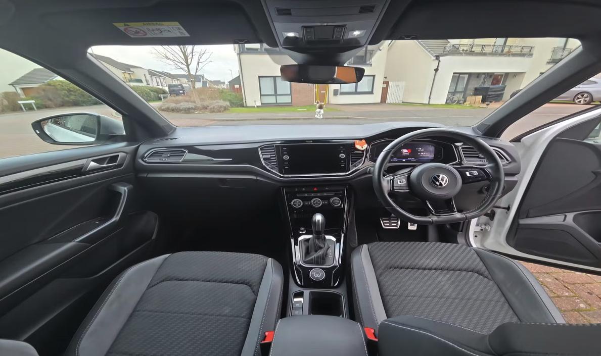 Used Volkswagen T-Roc 2021 for sale - 77862804: Photo 3