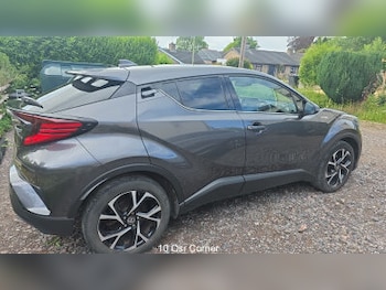 Used Toyota C-HR 2021 for sale - 78852227: Photo