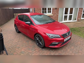 Used SEAT Leon 2019 for sale - 77582648: Photo