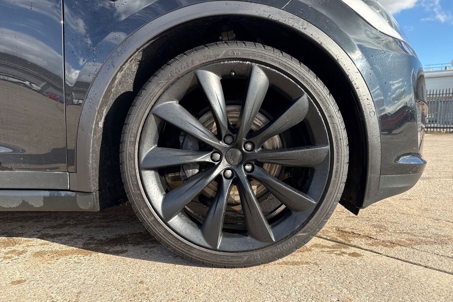 Used Tesla Model X 2017 for sale - 77158873: Photo 14