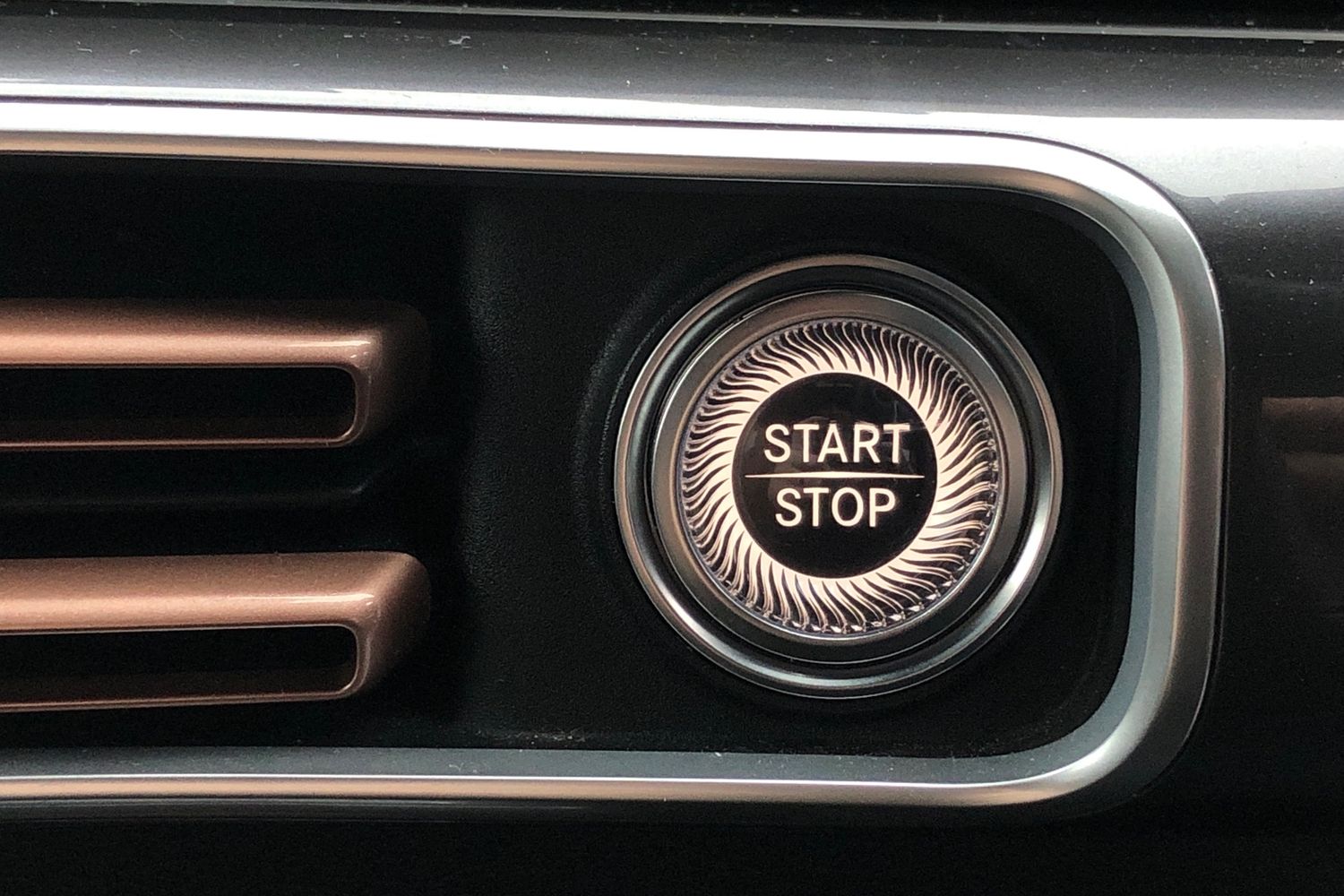 Used Mercedes-Benz EQC 2020 for sale - 77334302: Photo 24