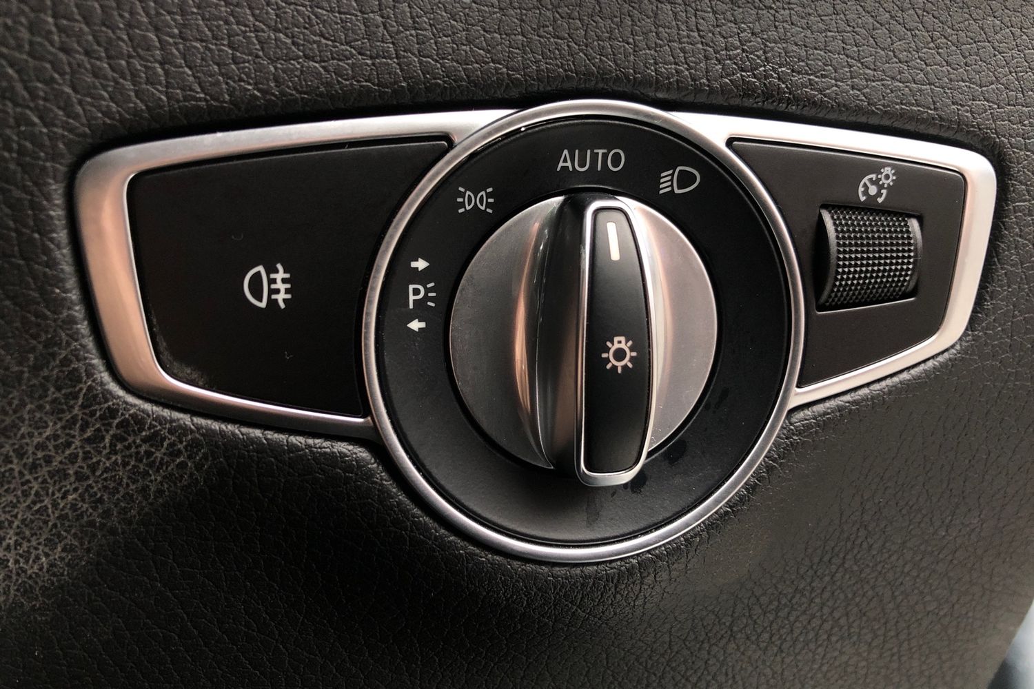 Used Mercedes-Benz EQC 2020 for sale - 77334302: Photo 26