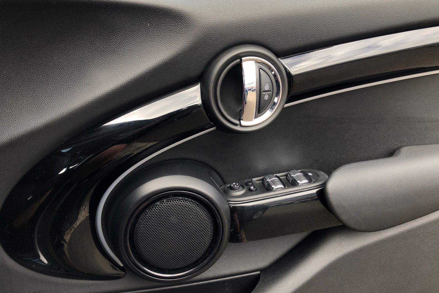 Used MINI Hatch 2022 for sale - 75639301: Photo 12