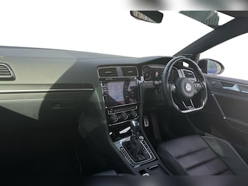 Used Volkswagen Golf 2019 for sale - 77728774: Photo