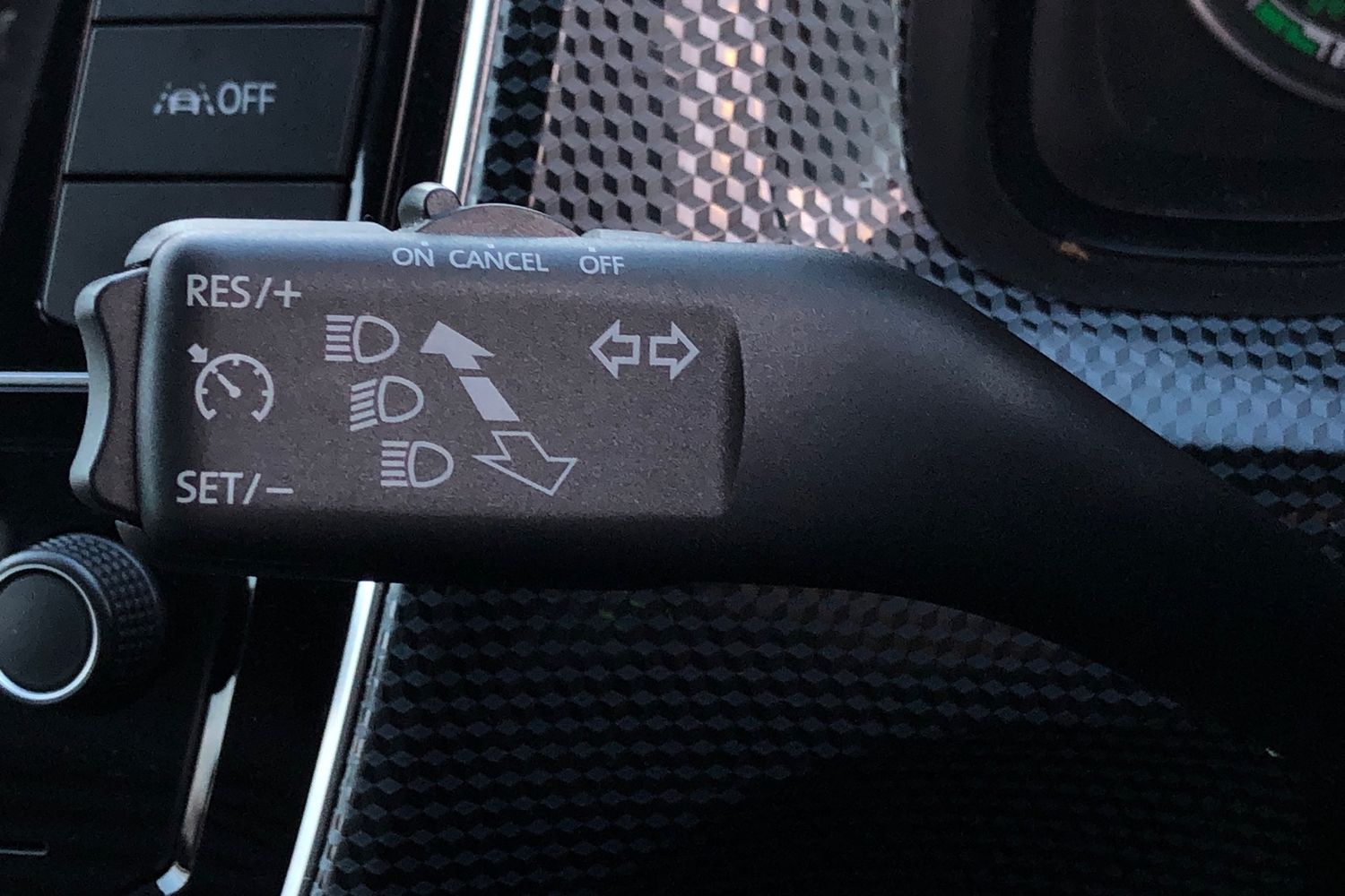 Used Volkswagen up! 2022 for sale - 77527361: Photo 6