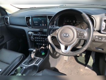 Used Kia Sportage 2018 for sale - 75483060: Photo