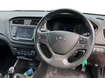 Used Hyundai i20 2018 for sale - 74858684: Photo