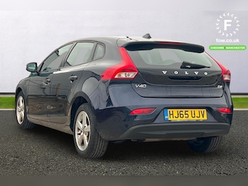 Used Volvo V40 2015 for sale - 77961498: Photo