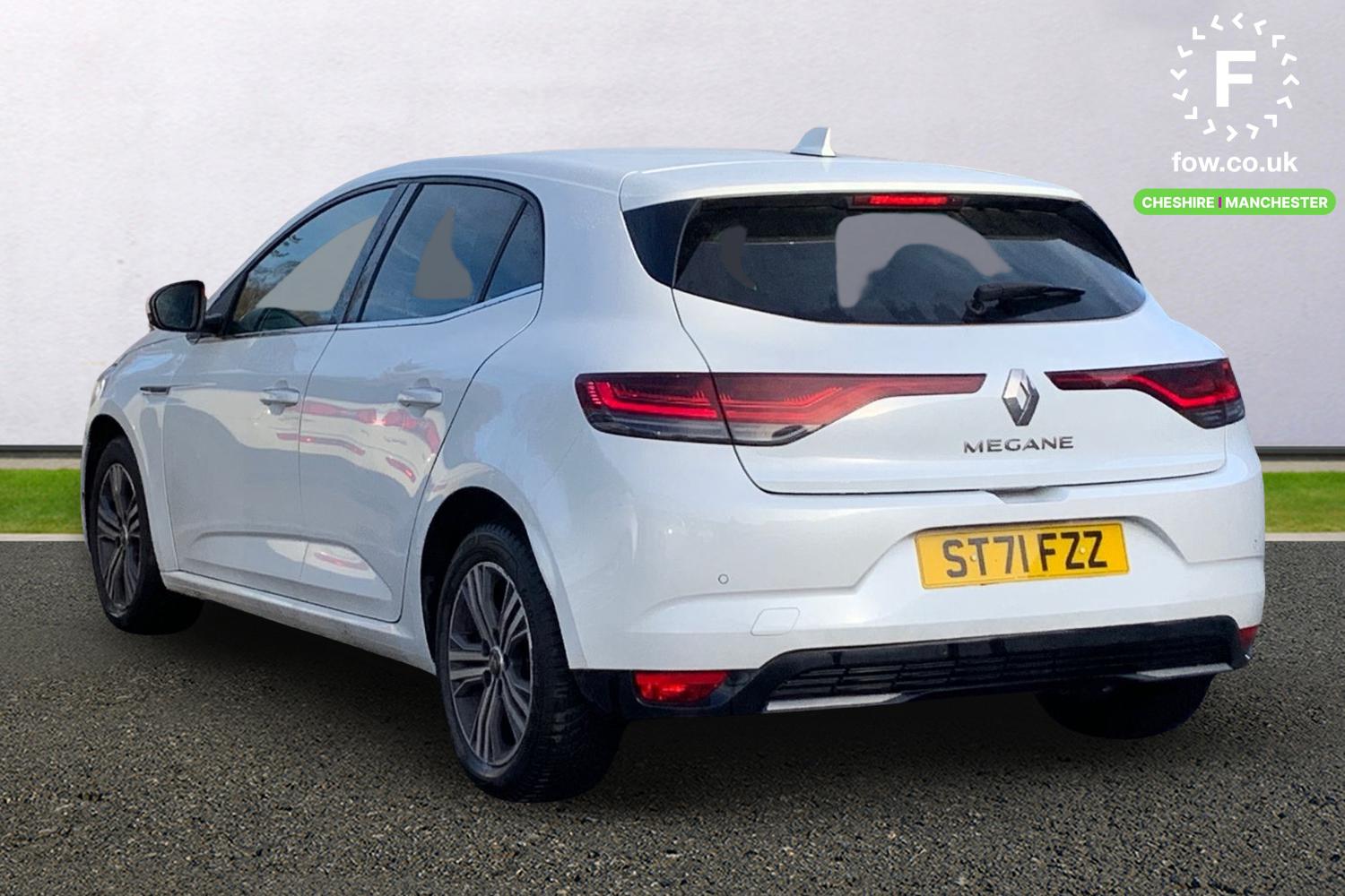 Used Renault Megane 2021 for sale - 76896237: Photo 2