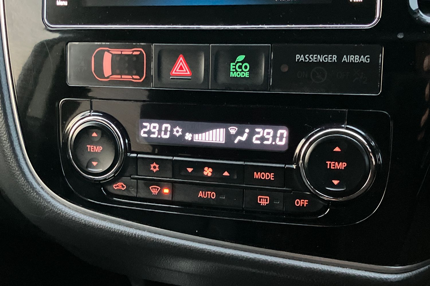 Used Mitsubishi Outlander 2018 for sale - 76705609: Photo 11