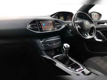 Used Peugeot 308 2018 for sale - 76828007: Photo