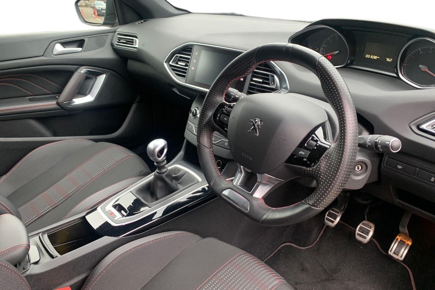 Used Peugeot 308 2018 for sale - 77327415: Photo 3