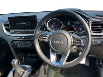 Used Kia Ceed 2022 for sale - 74785621: Photo