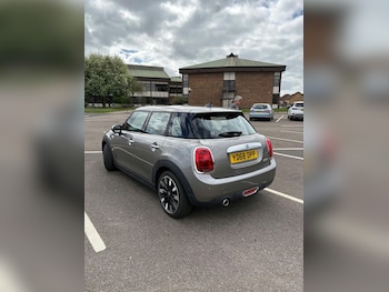 Used MINI Hatch 2019 for sale - 78526068: Photo