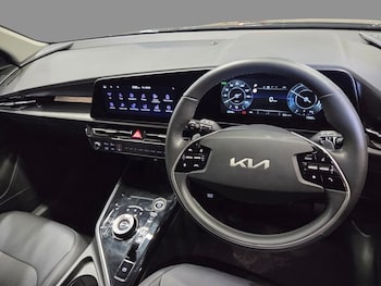 Used Kia Niro 2024 for sale - 78512564: Photo