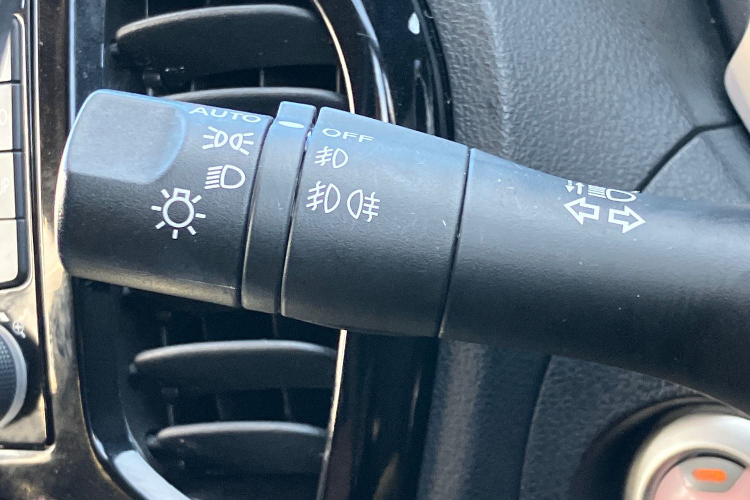 Used Nissan Juke 2019 for sale - 76353362: Photo 15