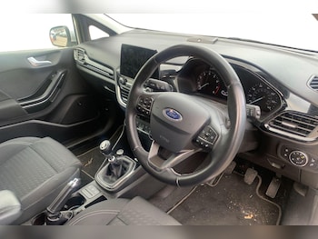Used Ford Fiesta 2018 for sale - 76385532: Photo
