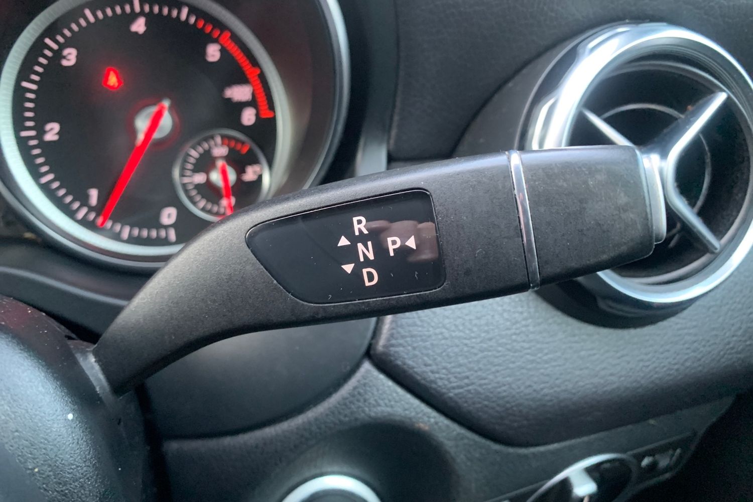 Used Mercedes-Benz GLA 2017 for sale - 77473158: Photo 8