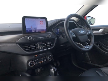 Used Ford Focus 2021 for sale - 79055344: Photo