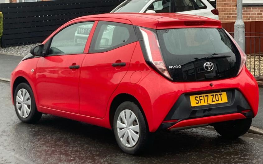 Used Toyota AYGO 2017 for sale - 76718511: Photo 2